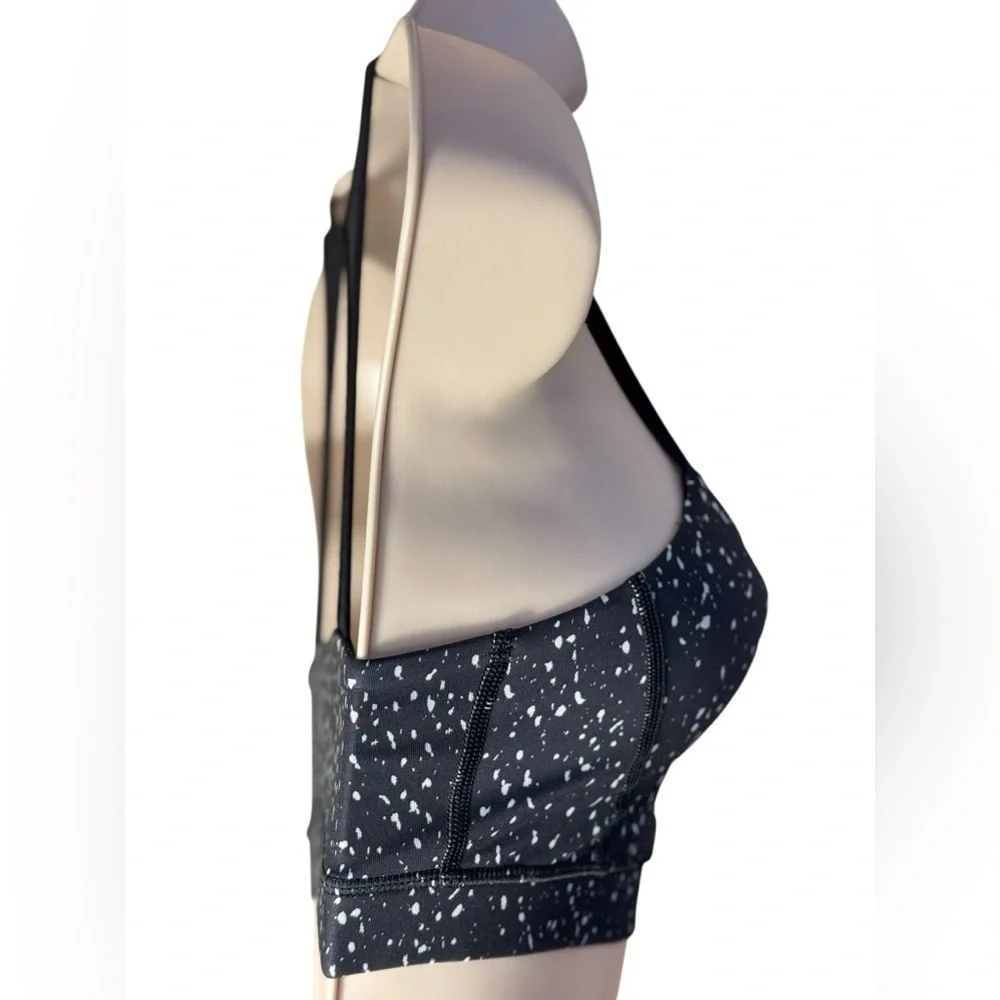 LULULEMON High Neck Mesh Bra SIZE 2 Black white EEUC RACERBACK MESH